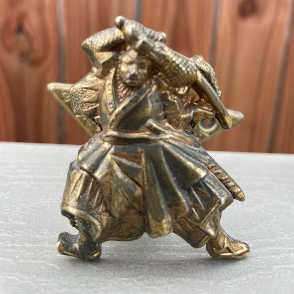 Vintage metal sword katana wall hangers by Marto Toledo of Spain set of 2 - Picture 16 of 16